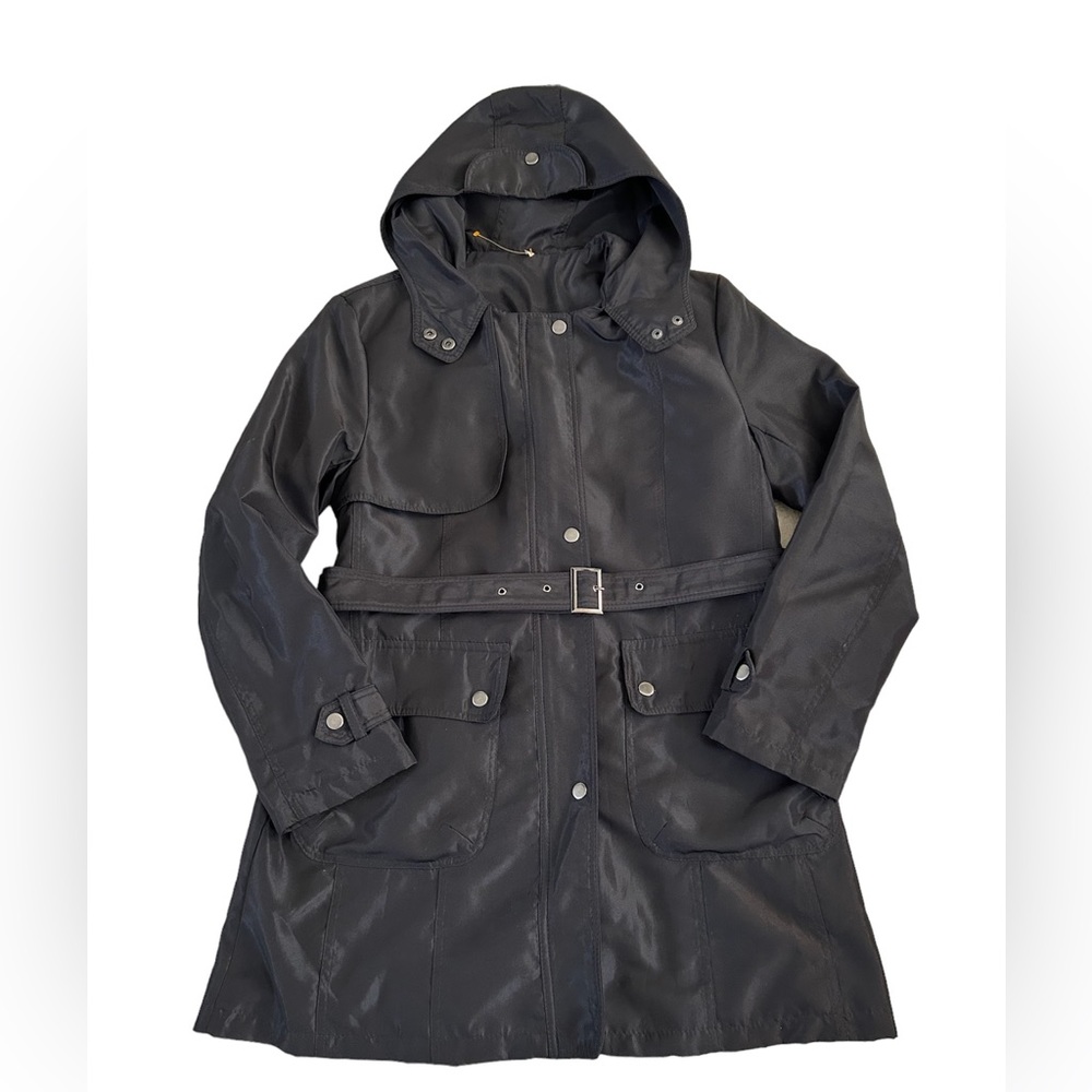 Black zip up spring coat with hood and pockets size Large